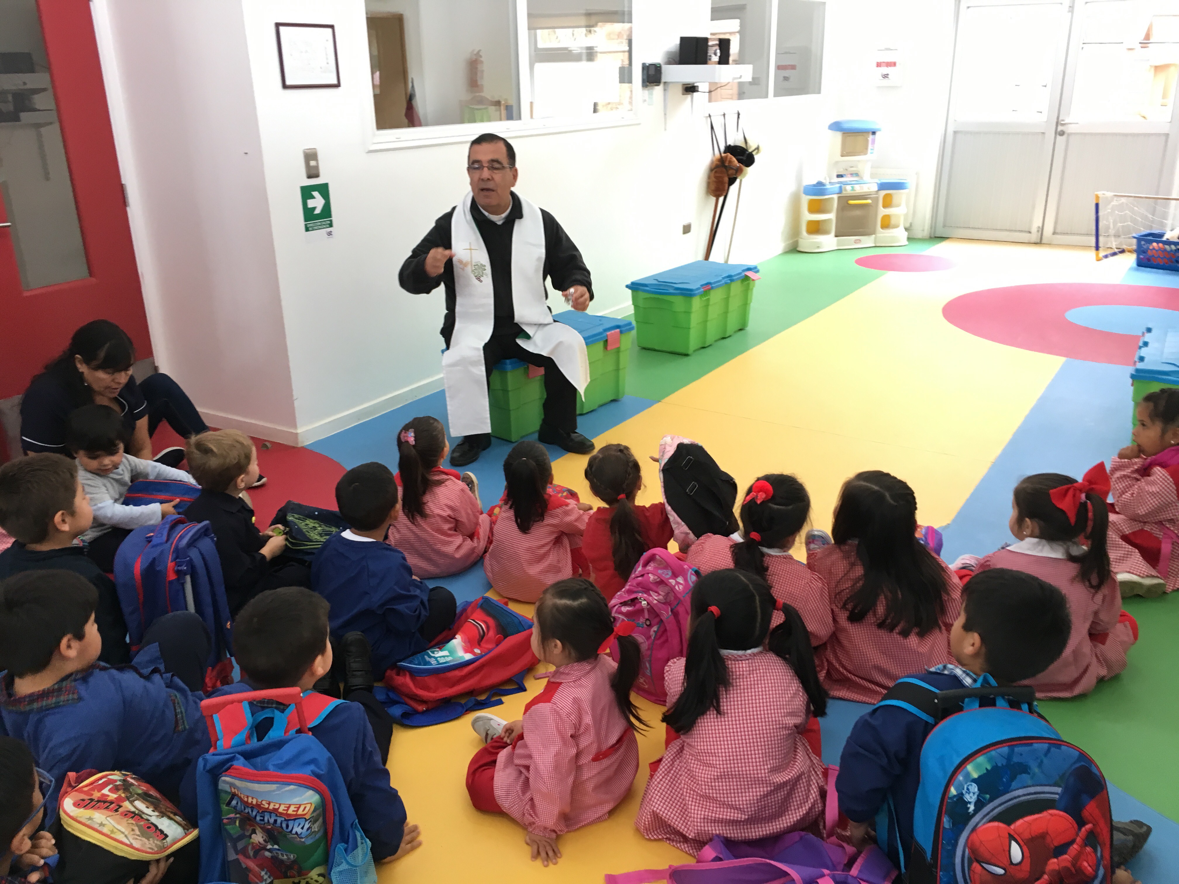 BENDICIÓN DE MOCHILAS EN JARDÍN INFANTIL “TORTUGUITA MARINA”.